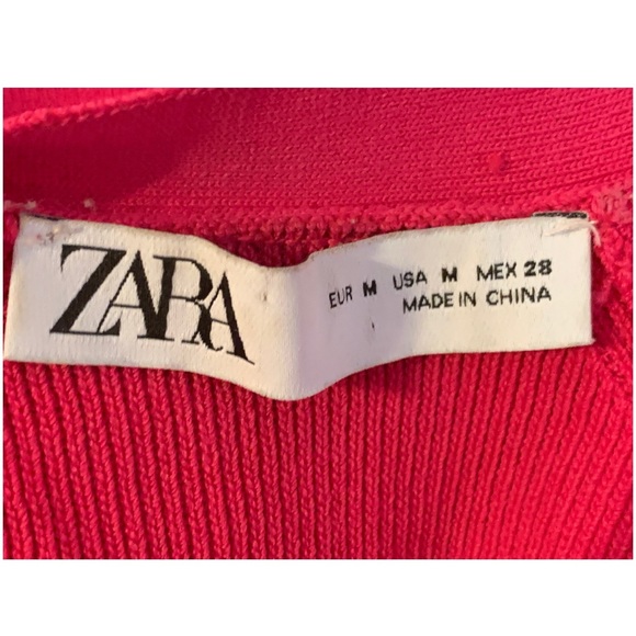 ZARA MAGENTA PINK V-NECK FITTED CROPPED CARDIGAN. WOMEN’S SIZE MEDIUM. - Picture 7 of 8